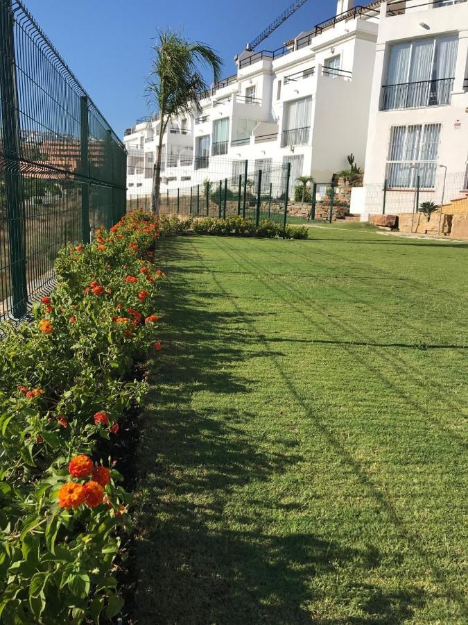 Manilva Townhouse With Spectacular Views Of Gibraltar Villa Kültér fotó